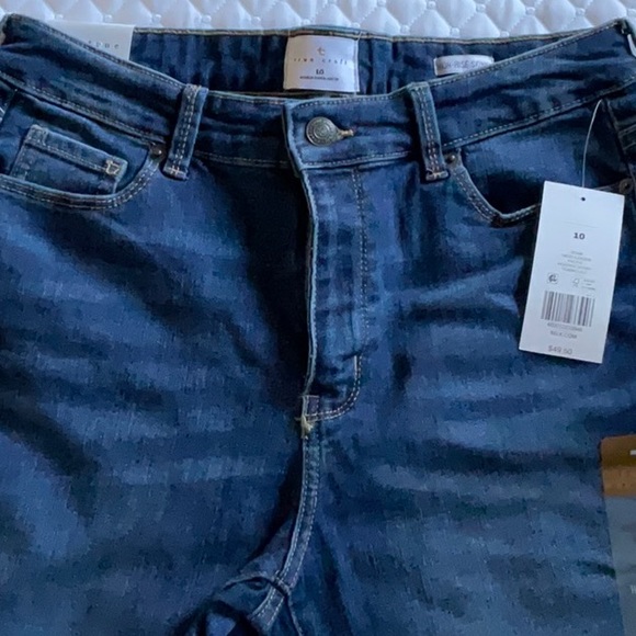 True Craft Jeans - Picture 2 of 6